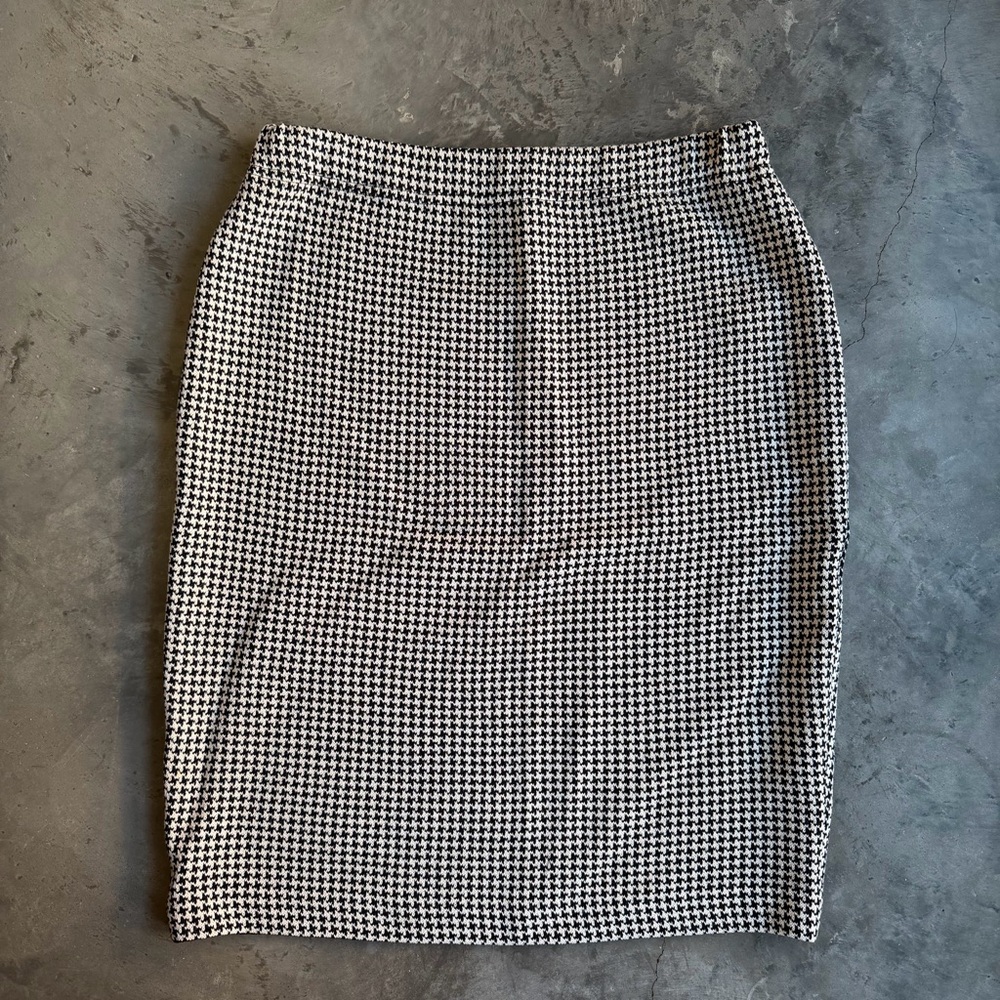 St John by Marie Gray Houndstooth Pencil Skirt Size 6